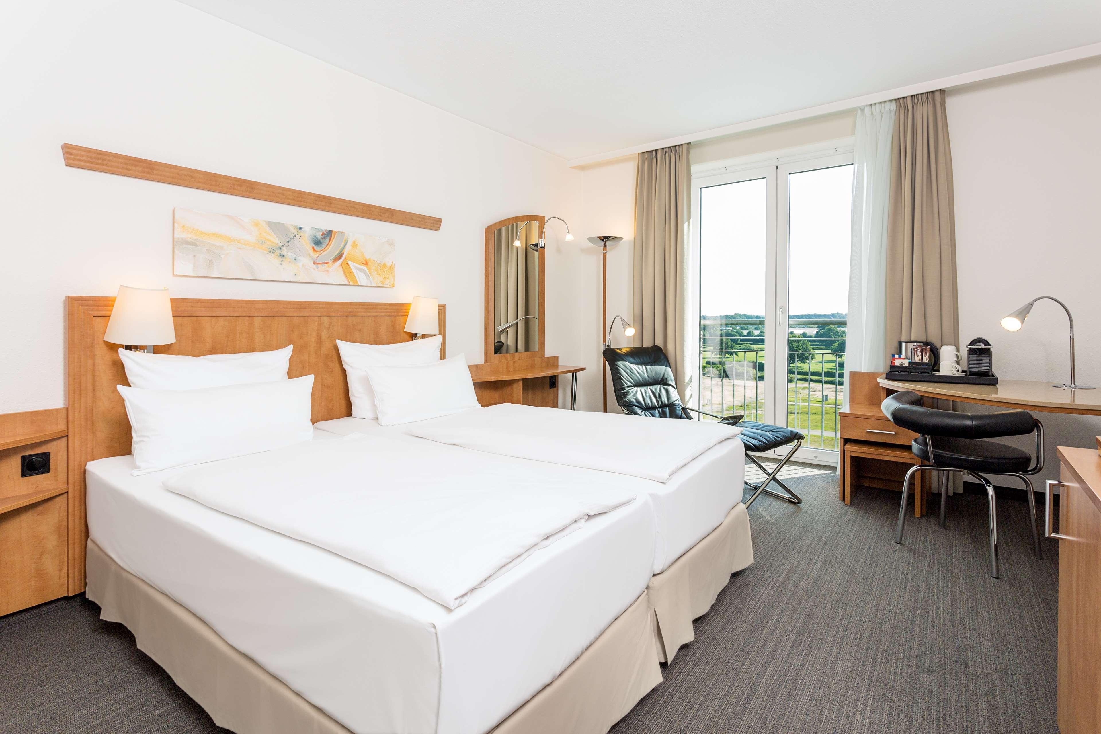 Nh Hamburg Horner Rennbahn Hotell Eksteriør bilde