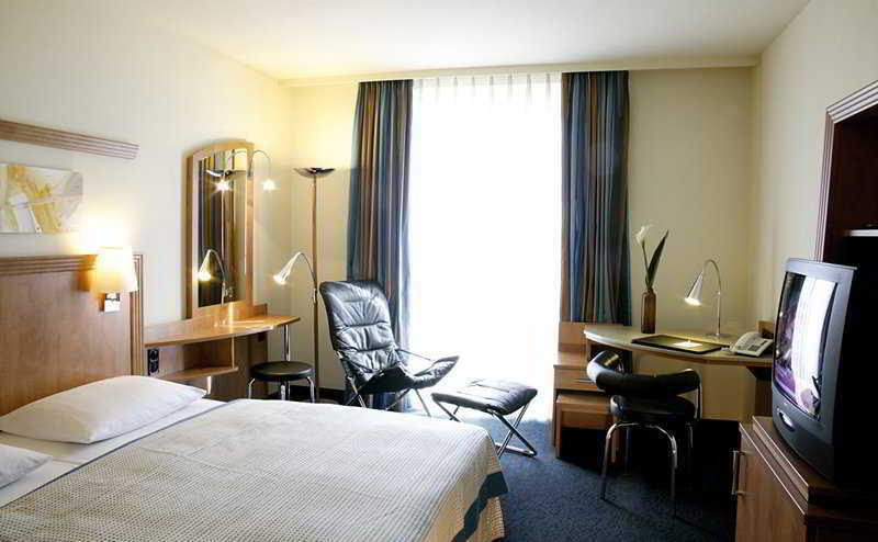 Nh Hamburg Horner Rennbahn Hotell Eksteriør bilde